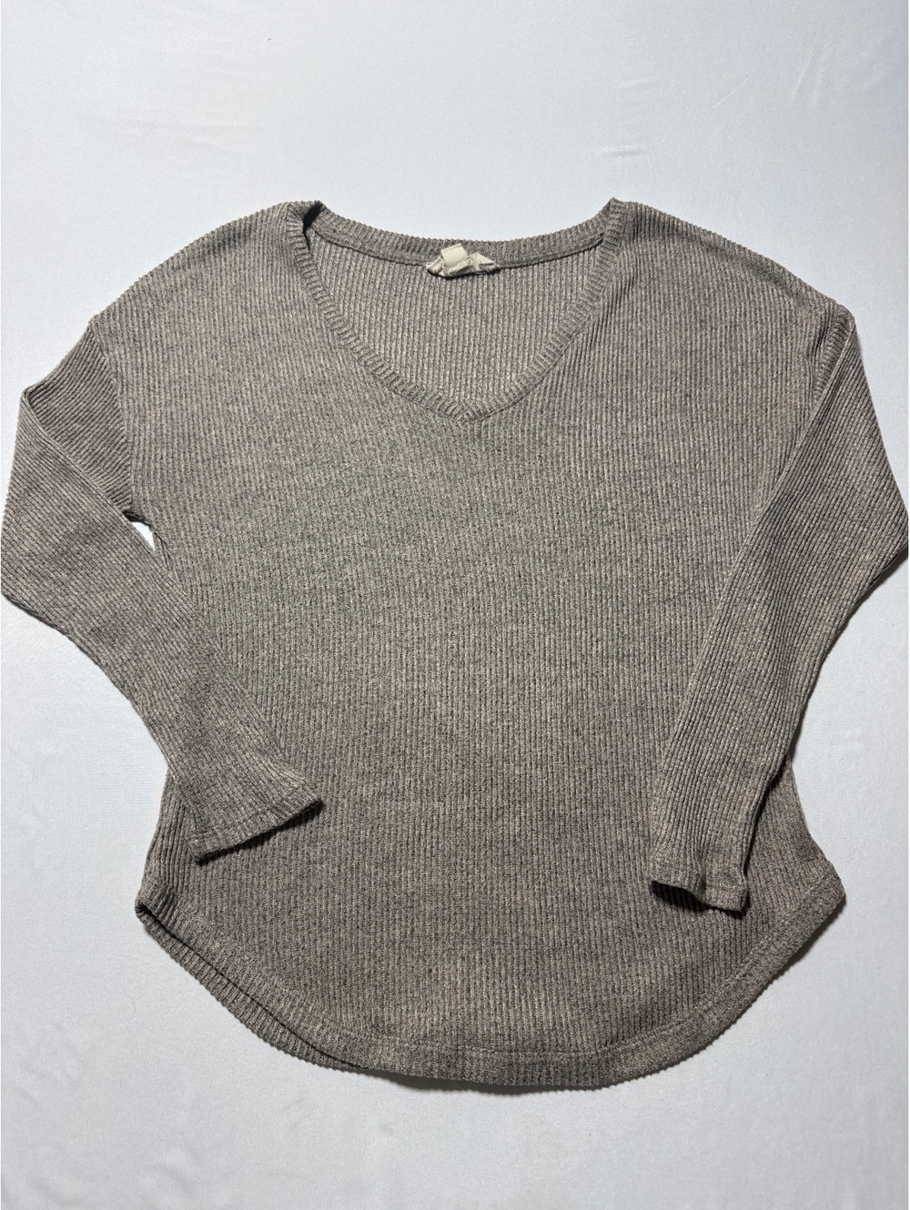 Cozy Taupe Ribbed V-Neck Sweater by no frills - Size Small